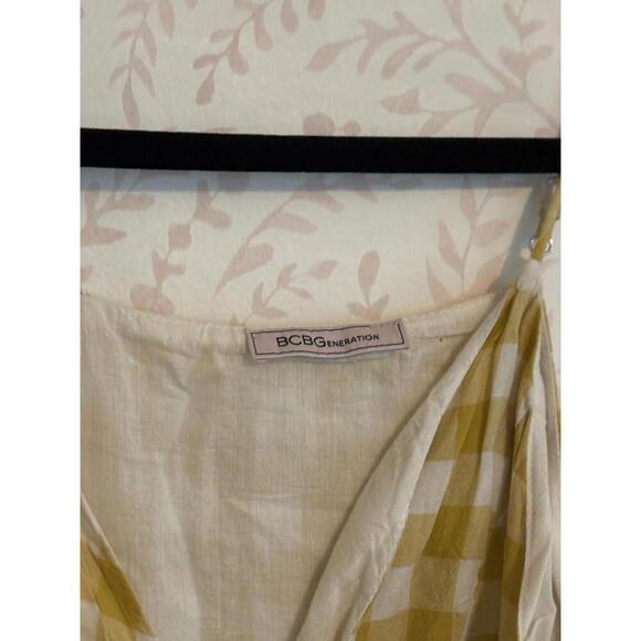 BCBG Yellow and White Gingham Wrap Mini Dress - Picture 5 of 9